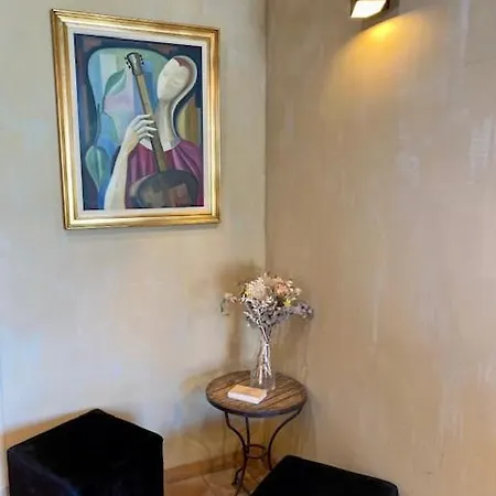 מלון Belvedere קאלבי